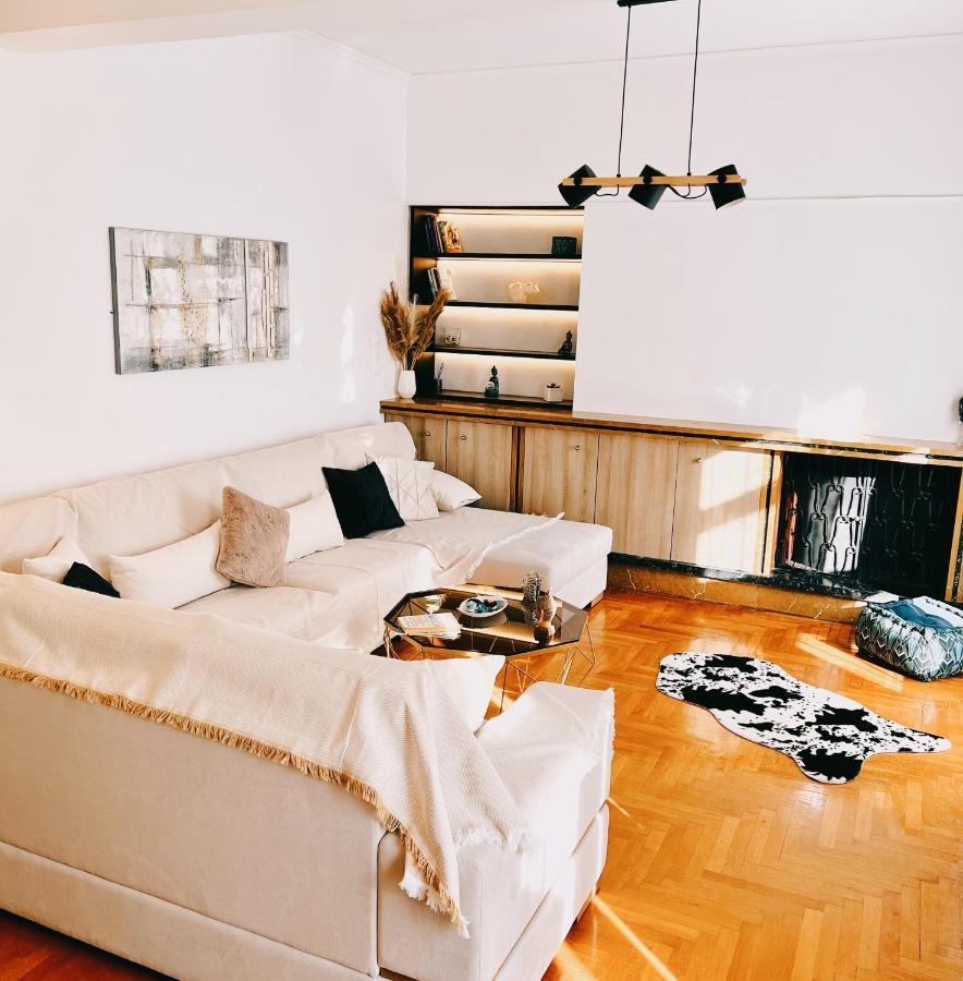 Seaside Apartment In Flisvos Marina Athen Eksteriør bilde