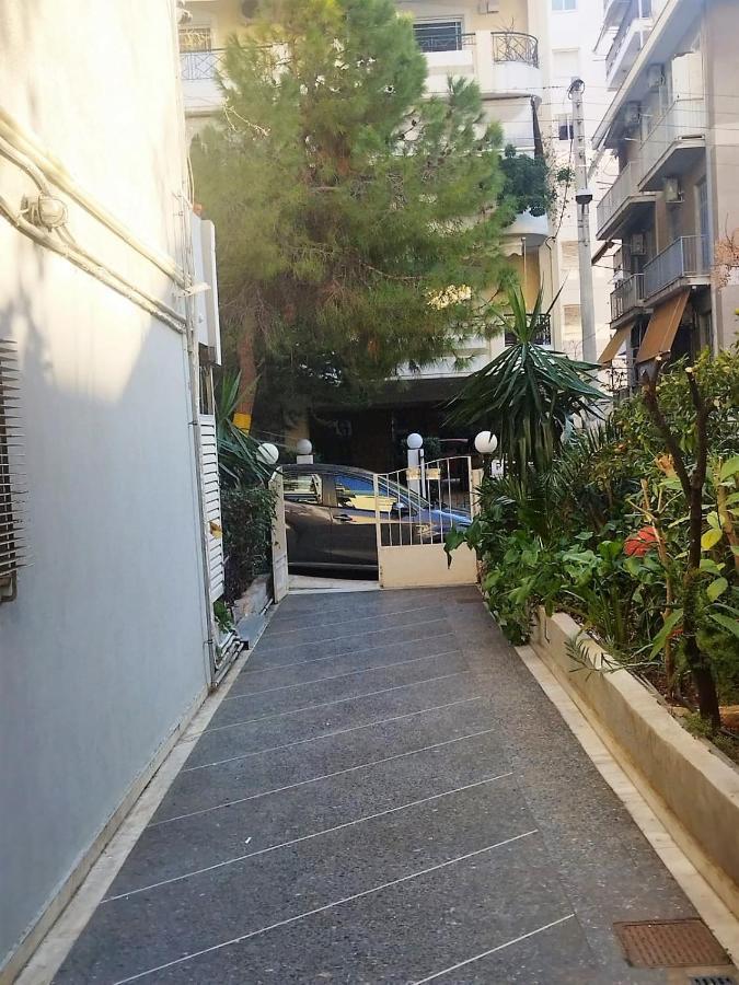 Seaside Apartment In Flisvos Marina Athen Eksteriør bilde